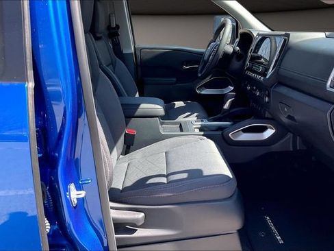 New 2026 Nissan Frontier SV w/ Tow Package AWD/4WD image 10