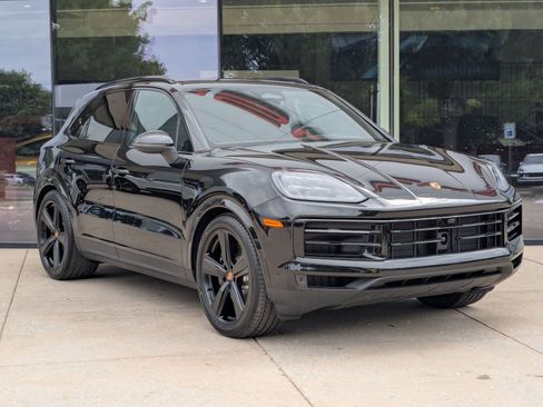 New 2026 Porsche Cayenne S AWD/4WD image 7