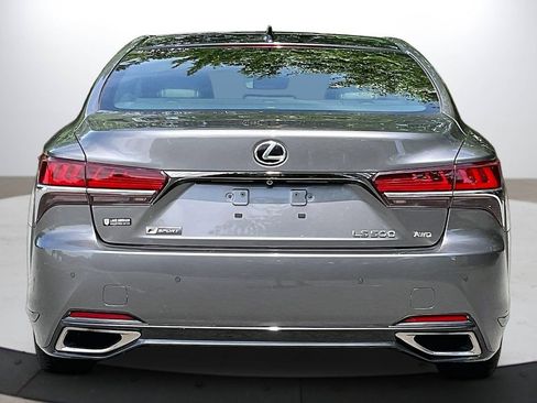 Used 2018 Lexus LS 500 F Sport w/ Accessory Package (Z1) AWD/4WD image 8
