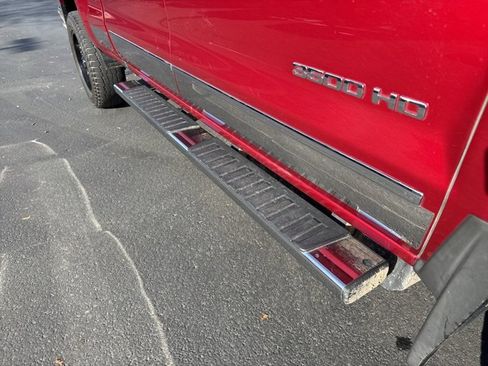 Used 2019 Chevrolet Silverado 3500 LTZ w/ Duramax Plus Package image 11