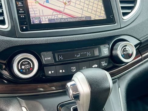 Used 2016 Honda CR-V Touring image 16