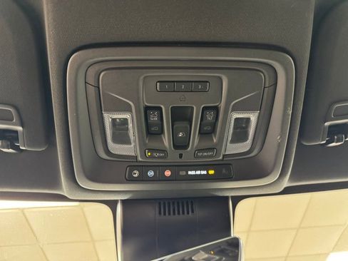 Used 2024 GMC Sierra 2500 AT4 w/ AT4 Premium Plus Package image 41