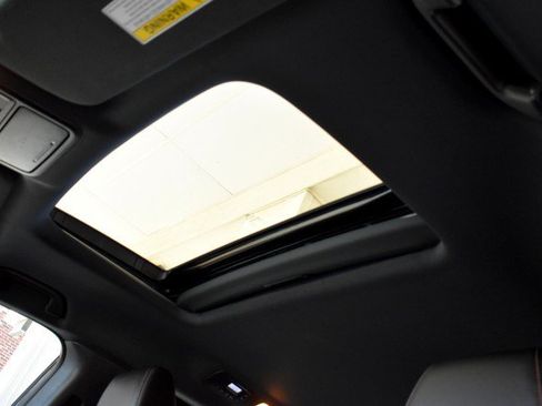 Used 2023 Honda Odyssey Sport image 25