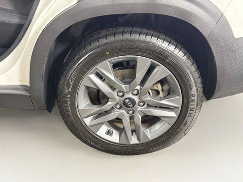 Used 2021 Kia Seltos S AWD/4WD image 34