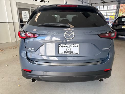 Certified 2023 MAZDA CX-5 Carbon Edition image 5