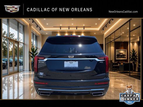 Used 2024 Cadillac XT6 Premium Luxury w/ Technology Package AWD/4WD image 4