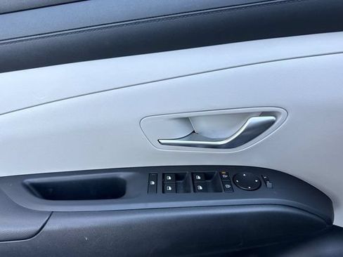 Used 2025 Hyundai Tucson SEL AWD/4WD image 11