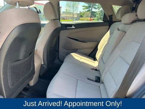 Used 2020 Hyundai Tucson Value AWD/4WD image 10