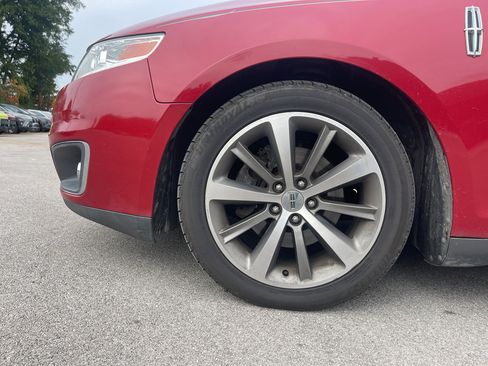 Used 2009 Lincoln MKS AWD image 9