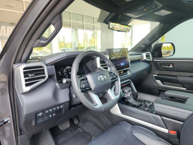 Used 2024 Toyota Tundra Platinum AWD/4WD image 16