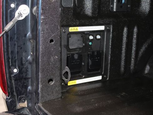 Used 2024 Ford F150 Lariat w/ Mobile Office Package image 19