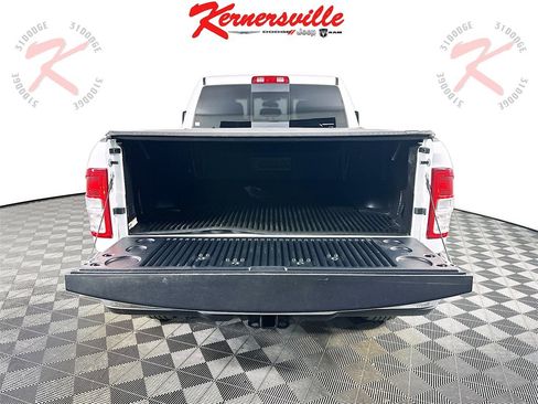 Used 2024 RAM 2500 Tradesman w/ Chrome Appearance Group image 28