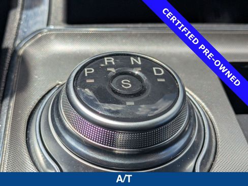 Certified 2022 Ford Edge Titanium AWD/4WD image 35
