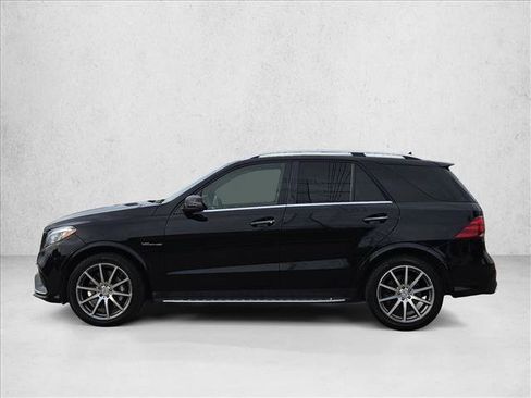Used 2017 Mercedes-Benz GLE 63 AMG 4MATIC image 9