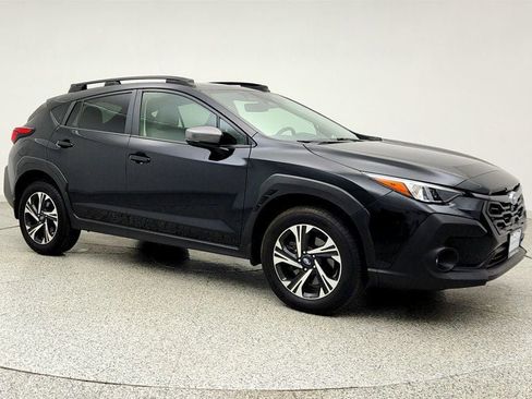 Used 2024 Subaru Crosstrek 2.0i Premium AWD/4WD image 3