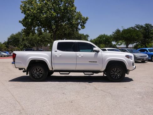 Used 2023 Toyota Tacoma SR5 RWD image 5