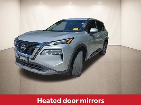 Used 2022 Nissan Rogue SV image 11