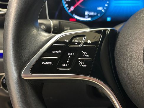 Used 2023 Mercedes-Benz E 350 4MATIC Sedan image 32