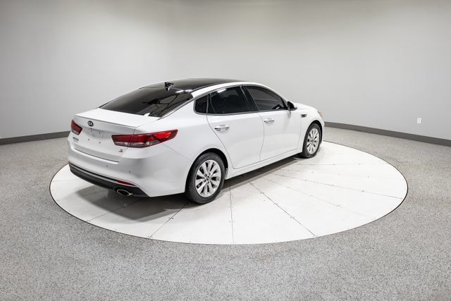 Used 2018 Kia Optima S w/ Panoramic Sunroof Package FWD image 27