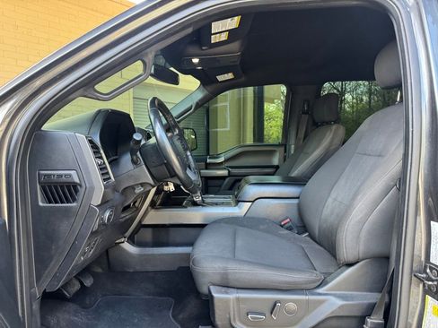 Used 2018 Ford F150 XLT w/ Equipment Group 302A Luxury image 18