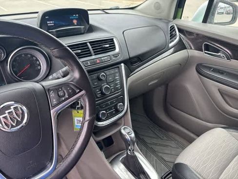 Used 2016 Buick Encore FWD image 19