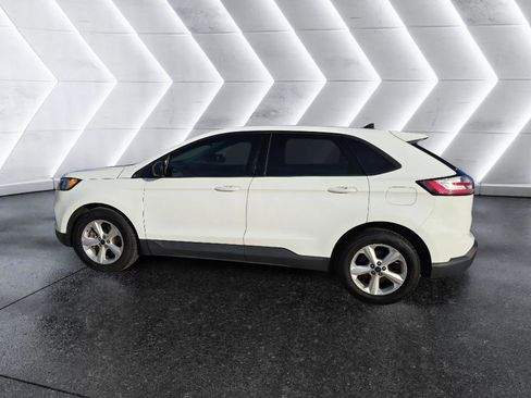 Used 2020 Ford Edge SE image 8