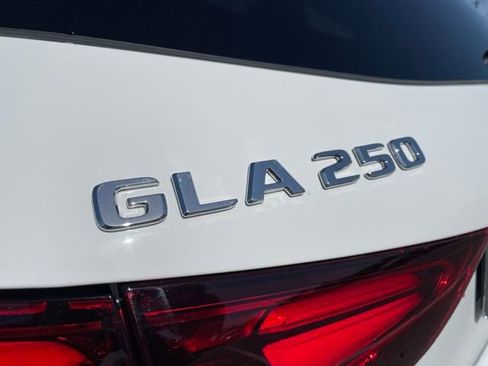 New 2025 Mercedes-Benz GLA 250 image 36
