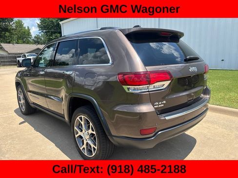 Used 2021 Jeep Grand Cherokee Limited AWD/4WD image 9