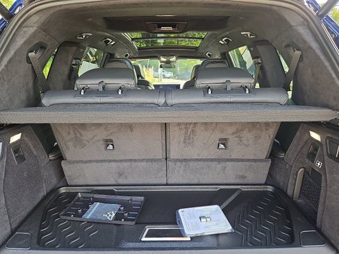 Used 2026 BMW X7 xDrive40i w/ M Sport Package image 12