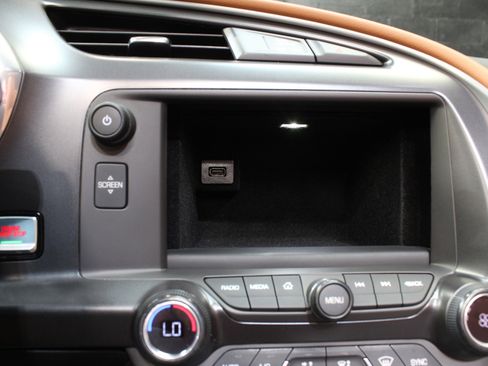 Used 2019 Chevrolet Corvette Stingray Convertible w/ 2LT Preferred Equipment Group image 56