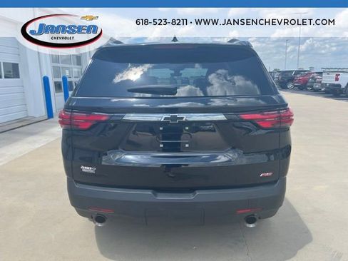Used 2023 Chevrolet Traverse RS w/ LPO, Floor Liner Package FWD image 5