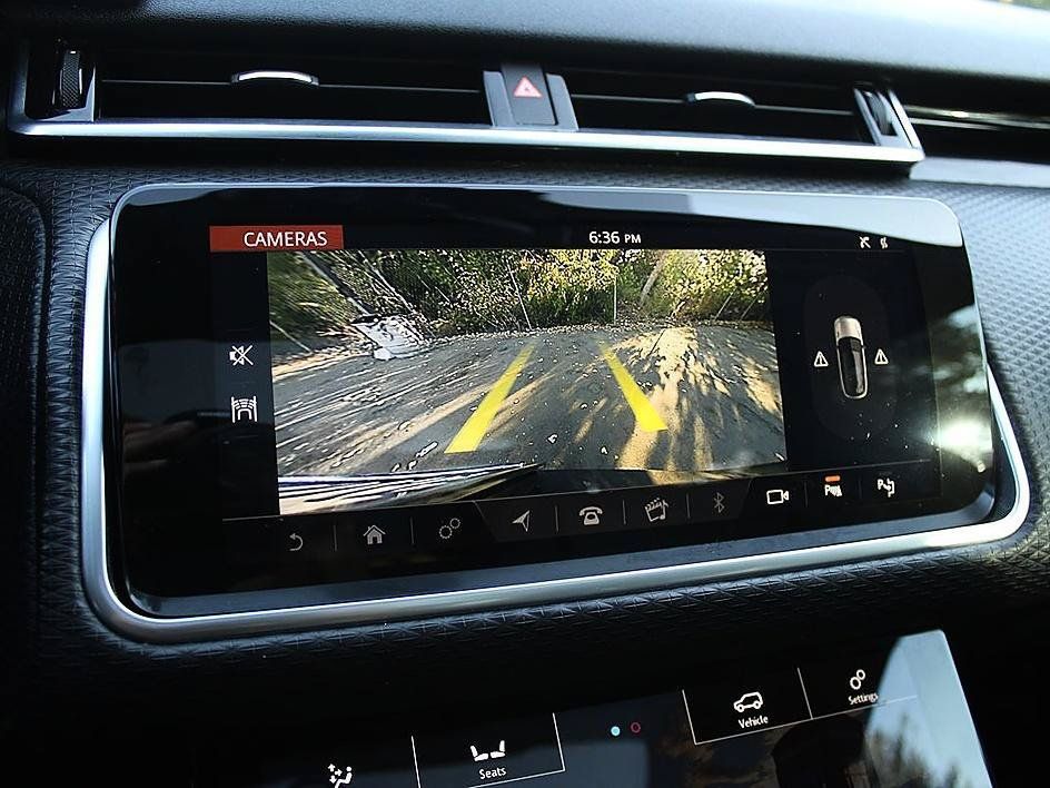 Used 2019 Land Rover Range Rover Velar R-Dynamic SE AWD/4WD image 24