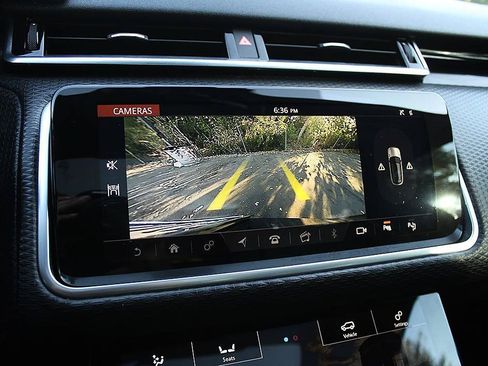 Used 2019 Land Rover Range Rover Velar R-Dynamic SE AWD/4WD image 24