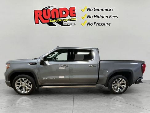 Used 2022 GMC Sierra 1500 Denali w/ Denali Reserve Package AWD/4WD image 4