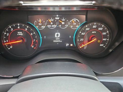 Used 2018 Chevrolet Camaro LT RWD image 11
