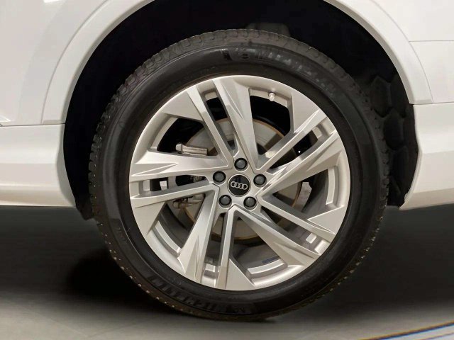 Used 2023 Audi Q7 2.0T Premium Plus w/ Premium Plus Package AWD/4WD image 96