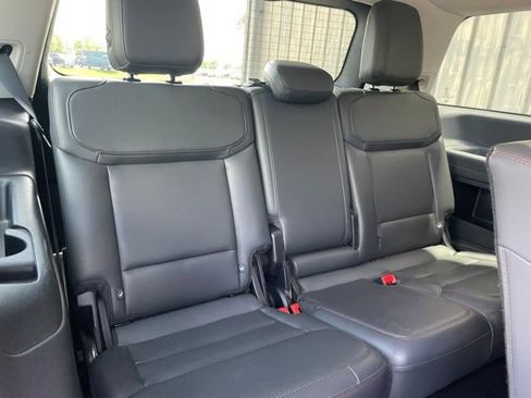 Used 2025 Ford Expedition Active AWD/4WD image 63