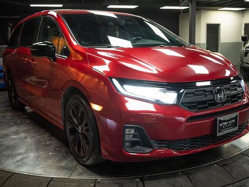 Used 2025 Honda Odyssey Sport-L image 5