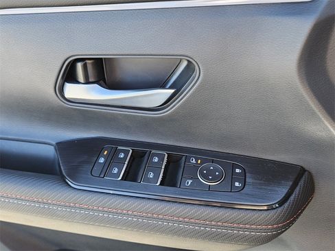 New 2026 Nissan Kicks SR image 29