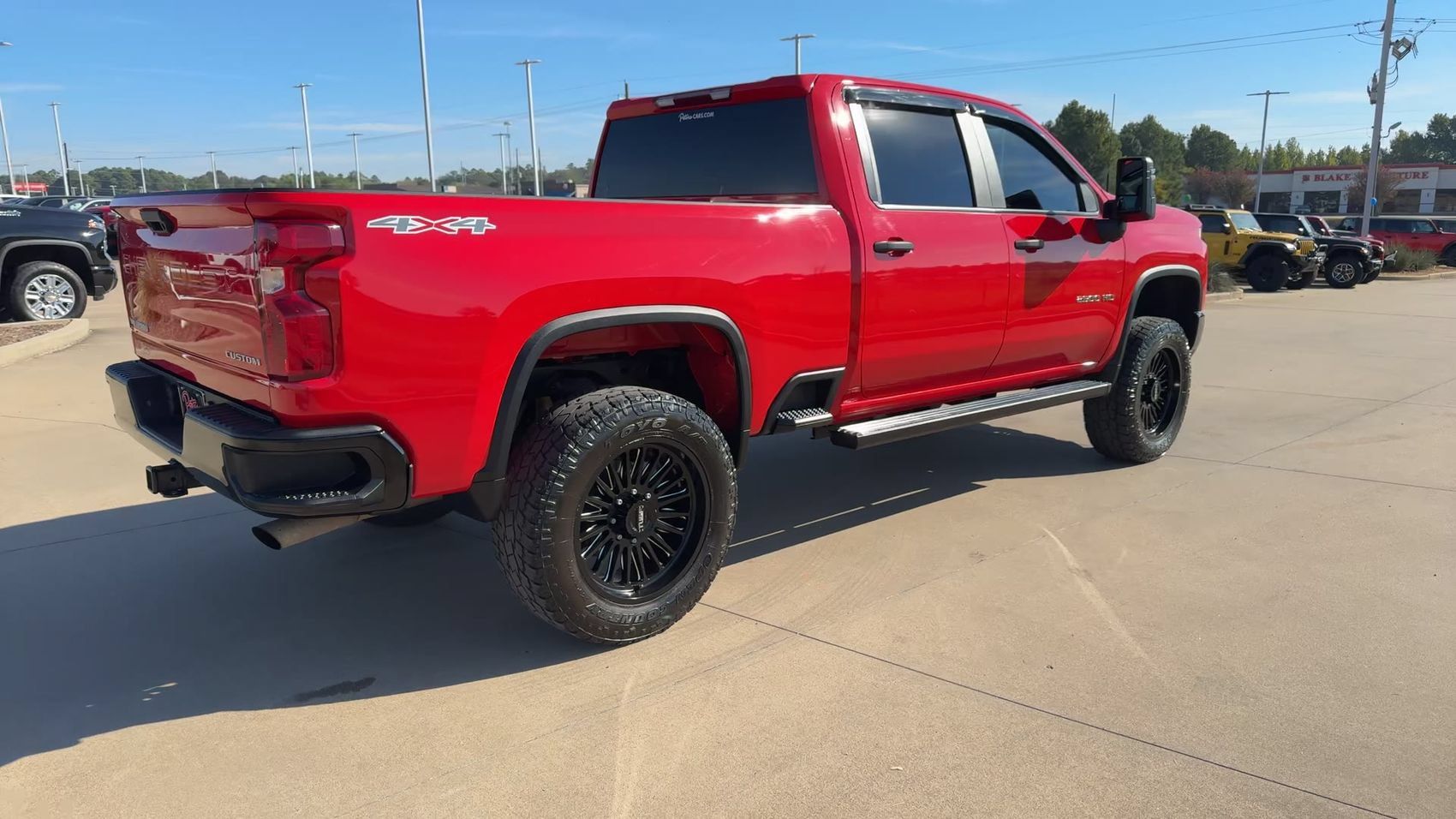 Used 2022 Chevrolet Silverado 2500 Custom AWD/4WD image 7