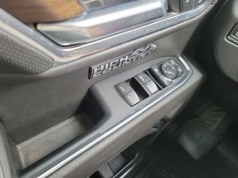 Used 2024 Chevrolet Silverado 1500 High Country w/ Midnight Edition AWD/4WD image 29