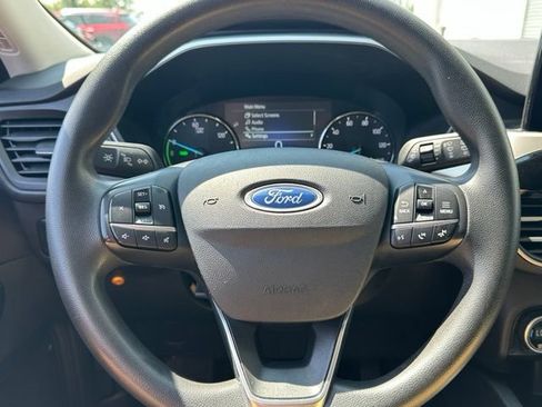 Used 2021 Ford Escape SE FWD image 44