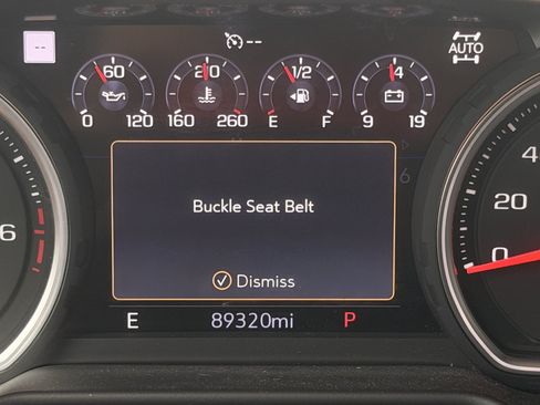 Used 2021 Chevrolet Tahoe Premier w/ Premium Package AWD/4WD image 14