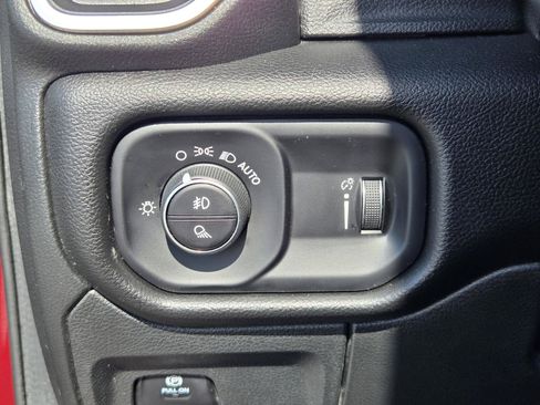 Used 2024 RAM 1500 Big Horn RWD image 17
