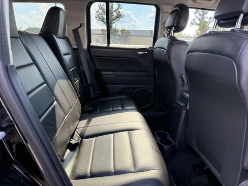 Used 2016 Jeep Patriot High Altitude AWD/4WD image 20