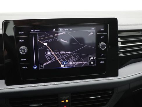 Used 2025 Volkswagen Jetta SEL image 23