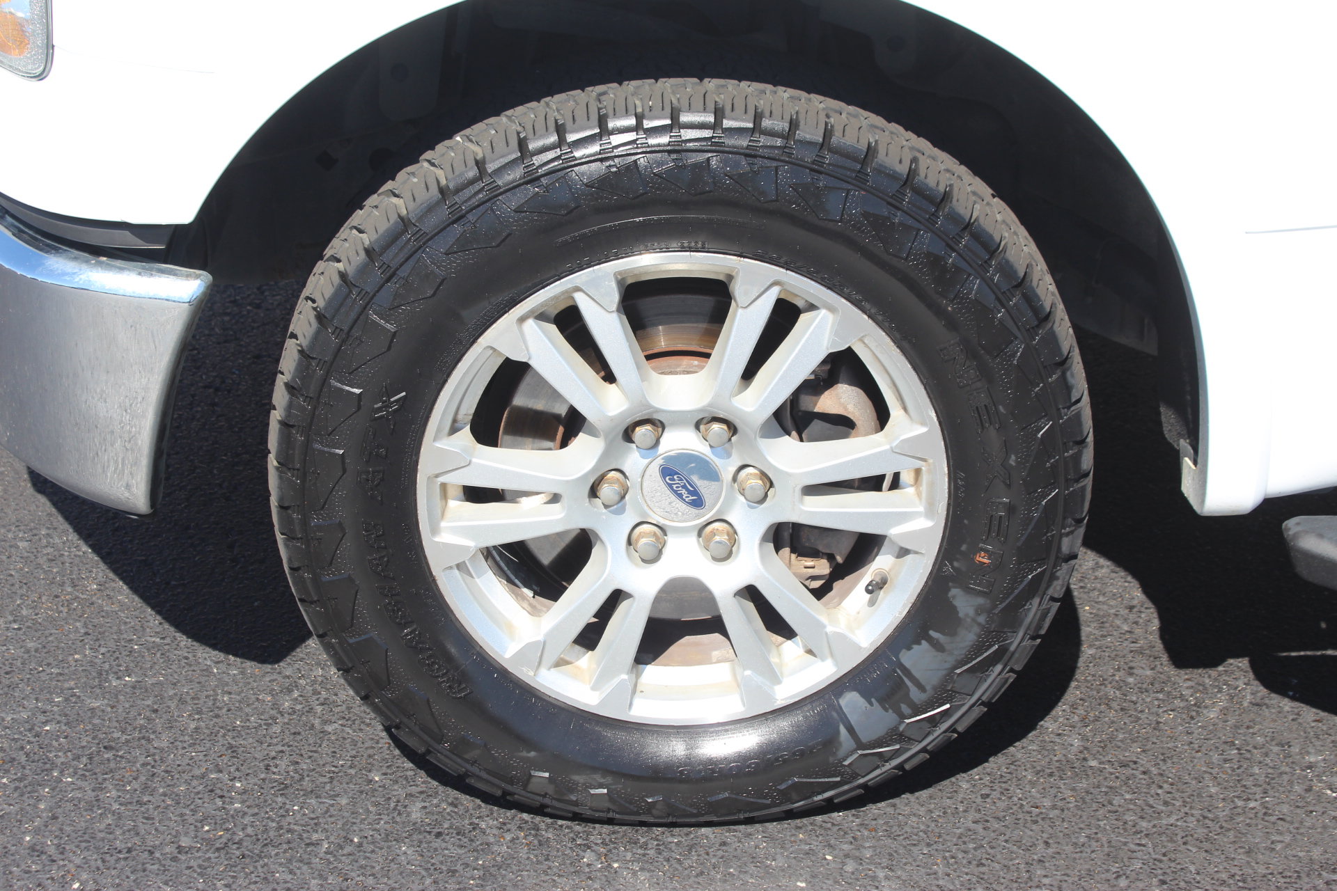 Used 2016 Ford F150 Lariat RWD image 11