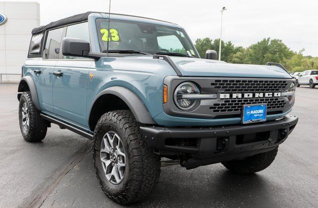 Used 2023 Ford Bronco Badlands AWD/4WD image 4