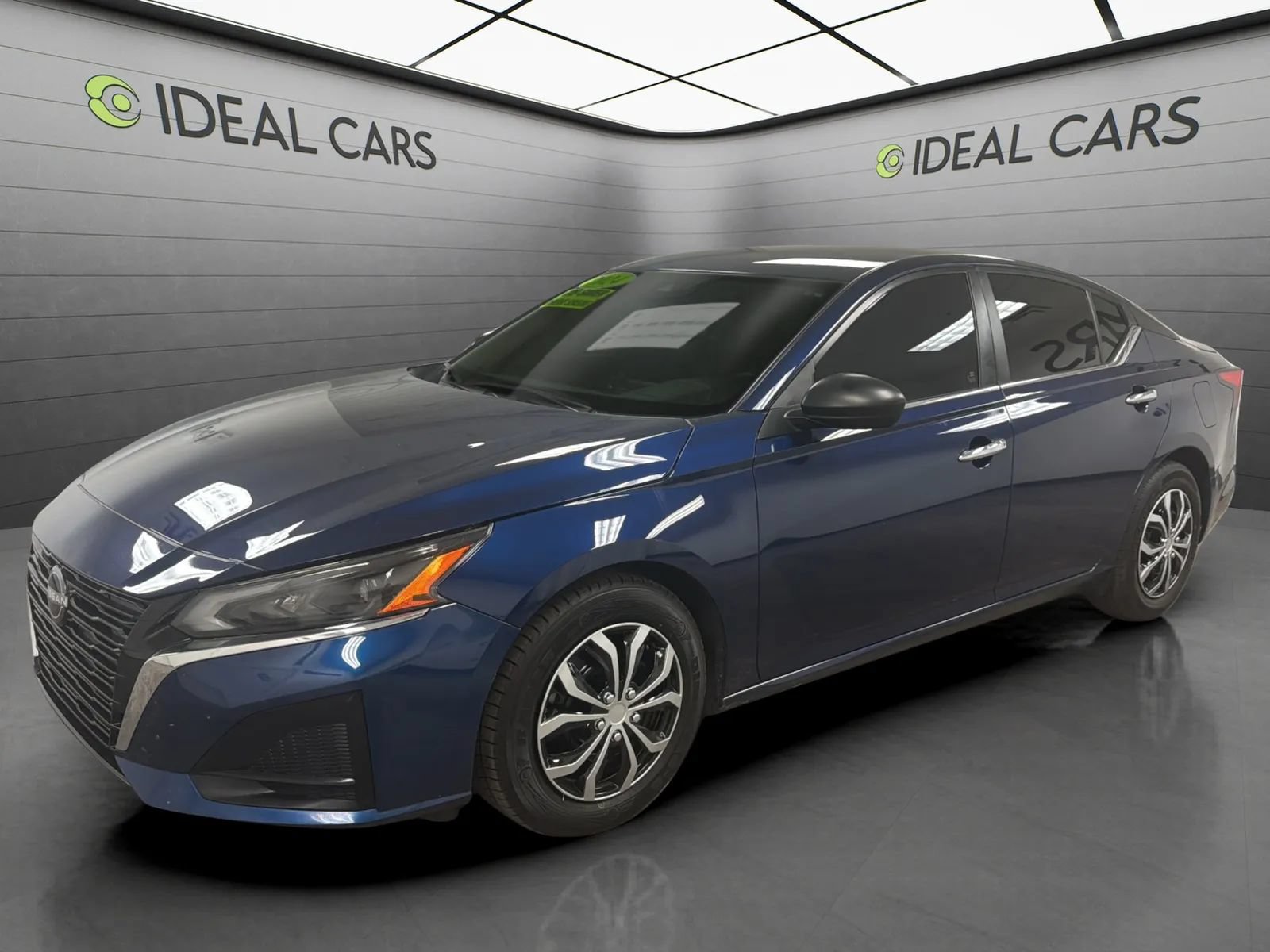 Used 2024 Nissan Altima 2.5 S FWD image 1
