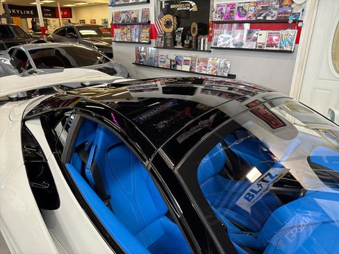 Used 2025 McLaren 750S Spider image 40